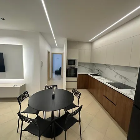 Noah Апартаменты Влёра